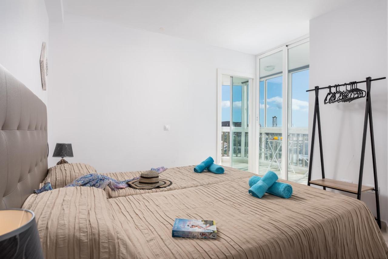 Gorgeous View 2 Bedroom Apartment Las Americas Arona  Dış mekan fotoğraf